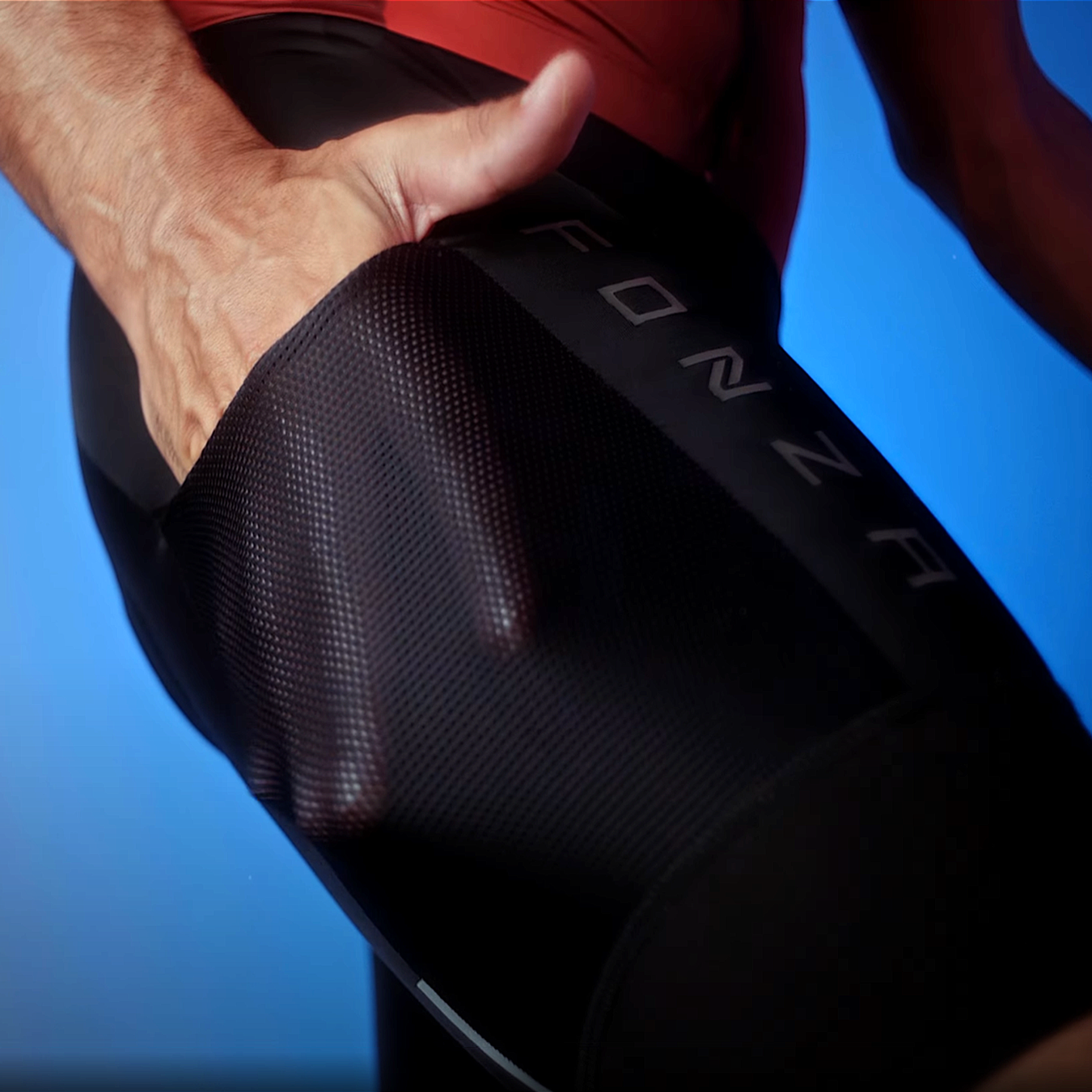 C5.2 BIBSHORT CARGO [Men] - Black Reflex